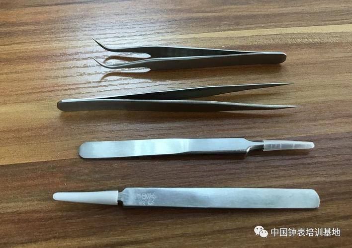 开一家钟表维修店需要什么？从零到一的完整指南